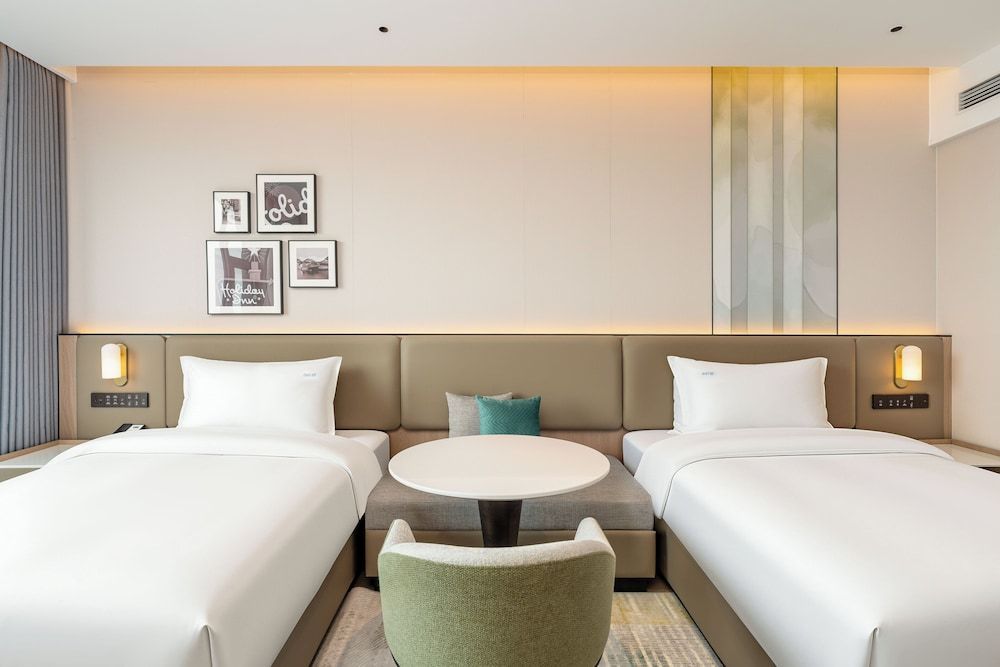Holiday Inn Qidong Lvsi Port by IHG 2