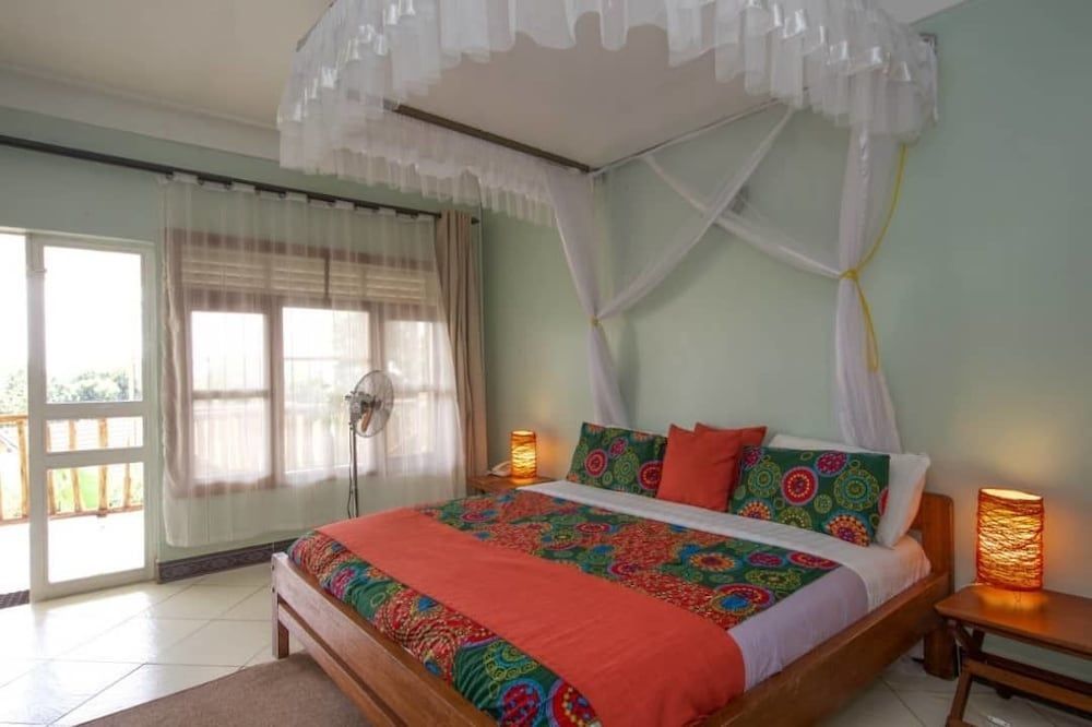 Papyrus Guest House 2