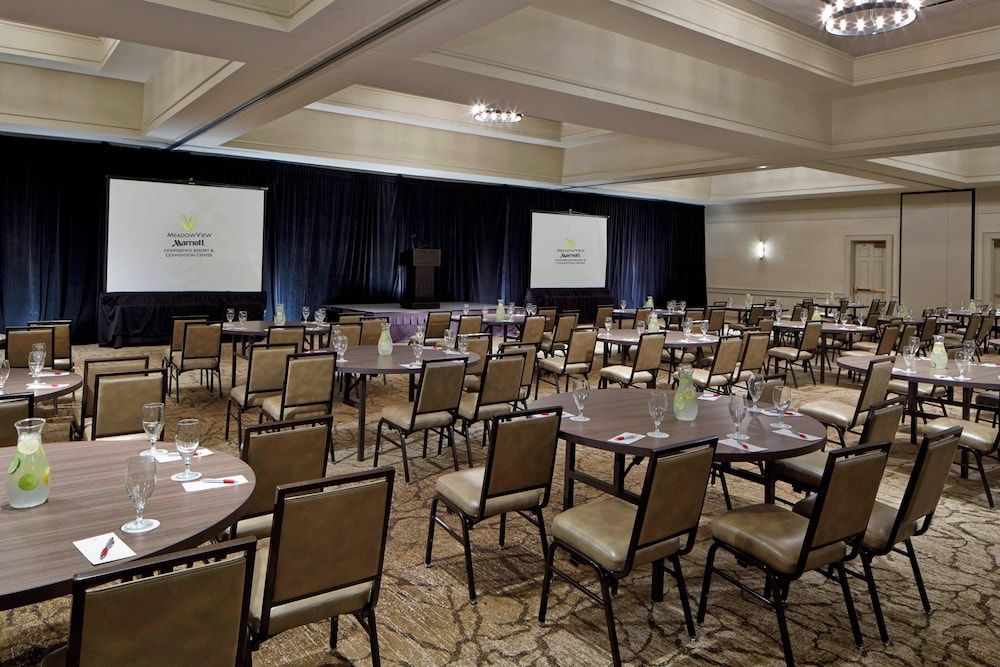 MeadowView Marriott Conference Resort and Convention Center 2