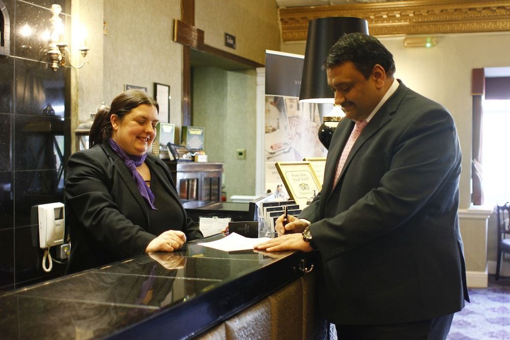 The Victoria Hotel Manchester by Compass Hospitality 2