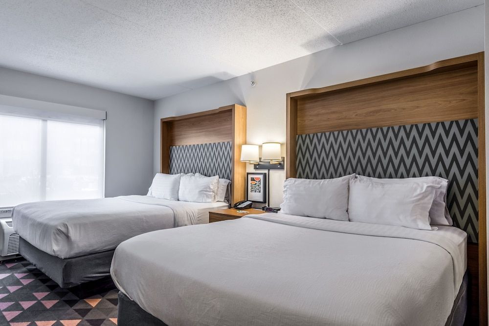 Holiday Inn INDIANAPOLIS DOWNTOWN by IHG 2