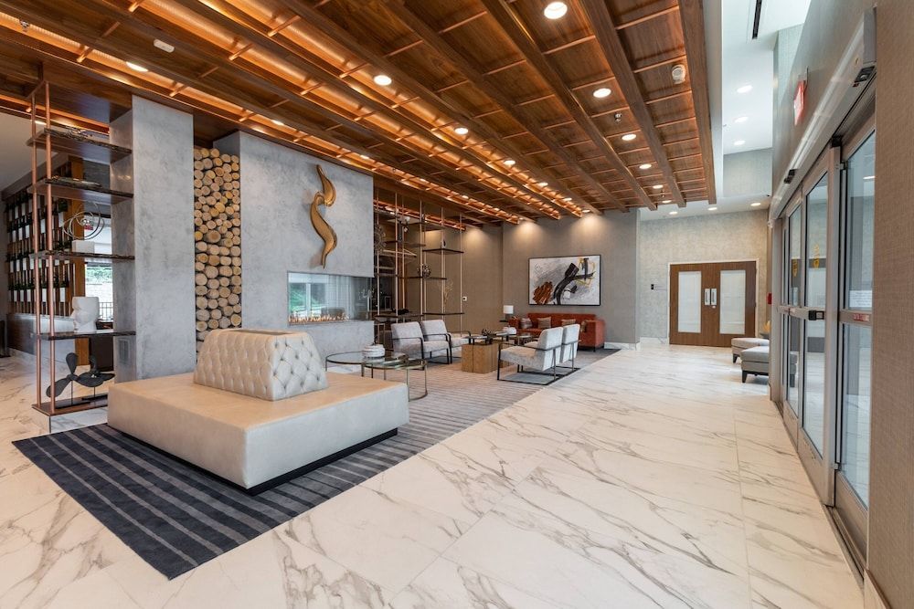 Delta Hotels by Marriott Raleigh-Durham at Research Triangle Park 2