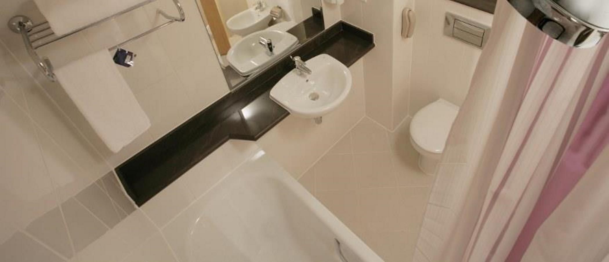 Premier Inn Dubai Silicon Oasis - An Emirates Group Company 1