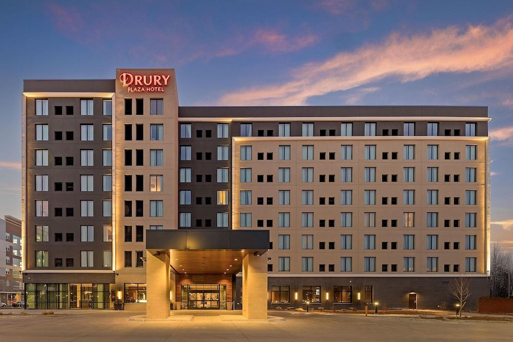 Drury Plaza Hotel Lincoln Downtown 1