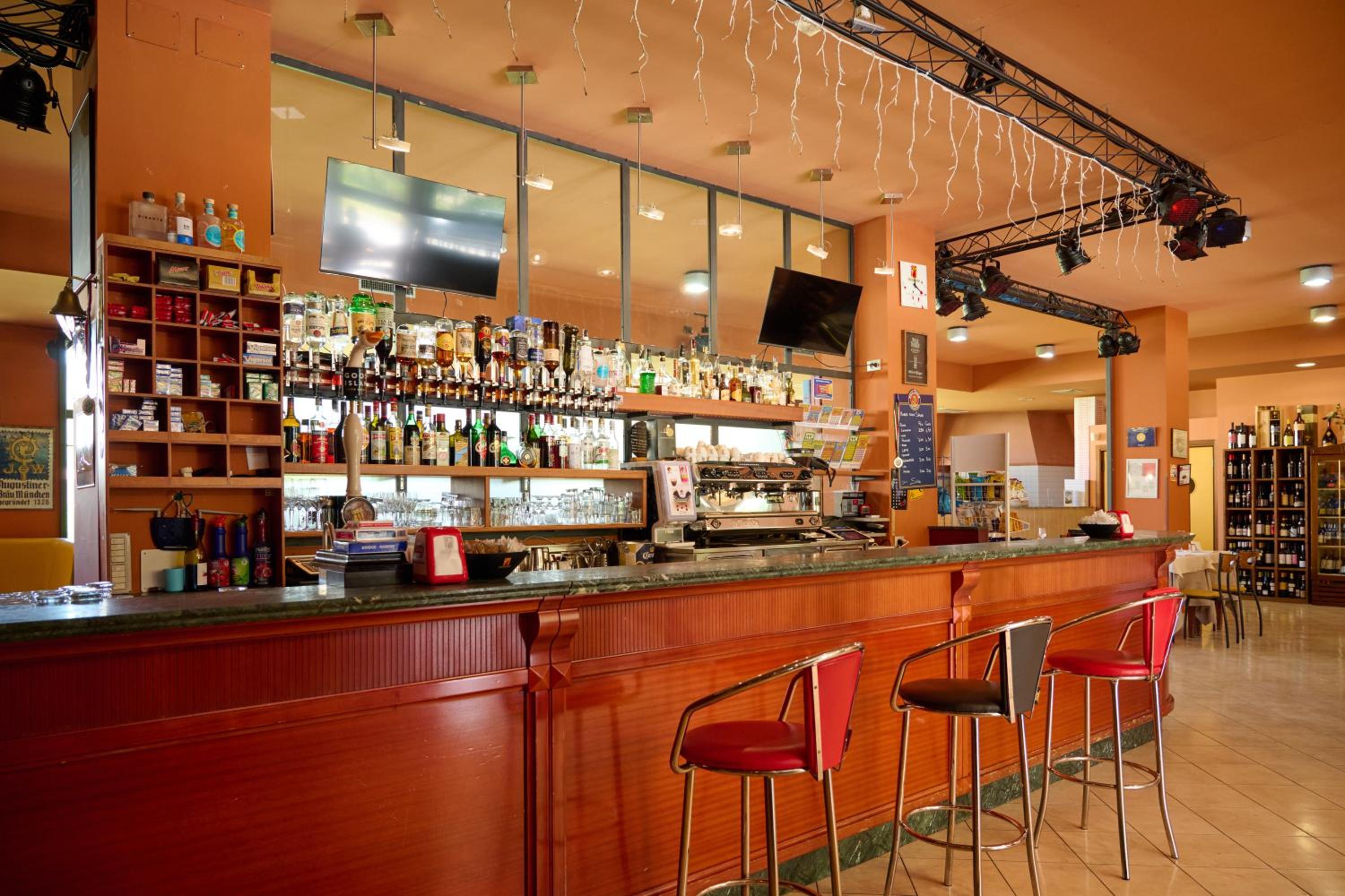 Albergo Shine 2