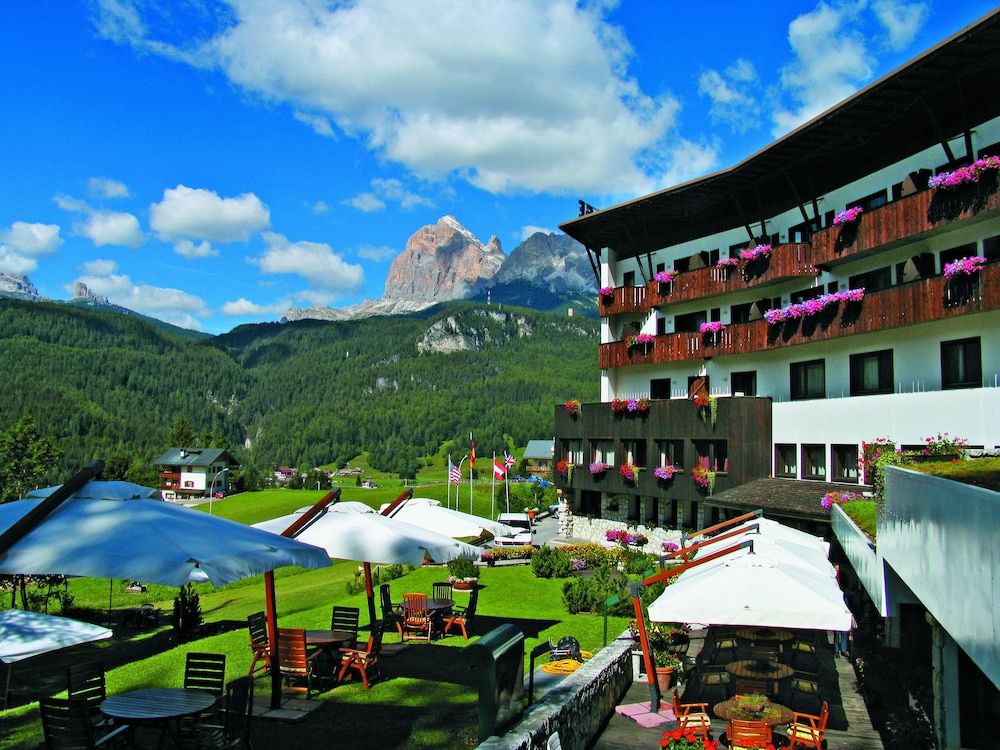 Hotel Mirage 1