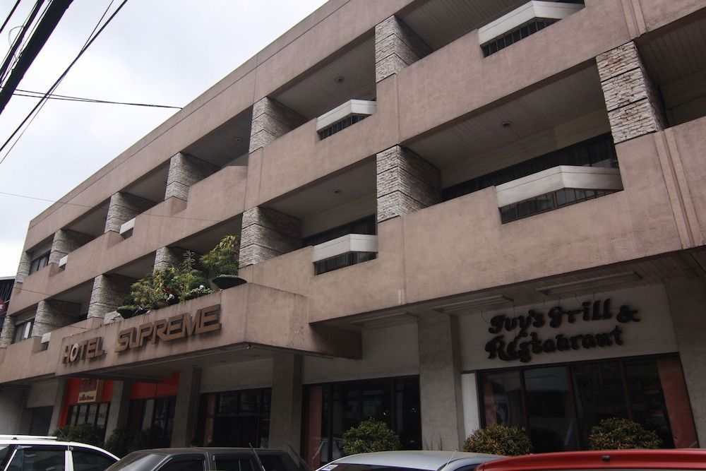 Hotel Supreme 1