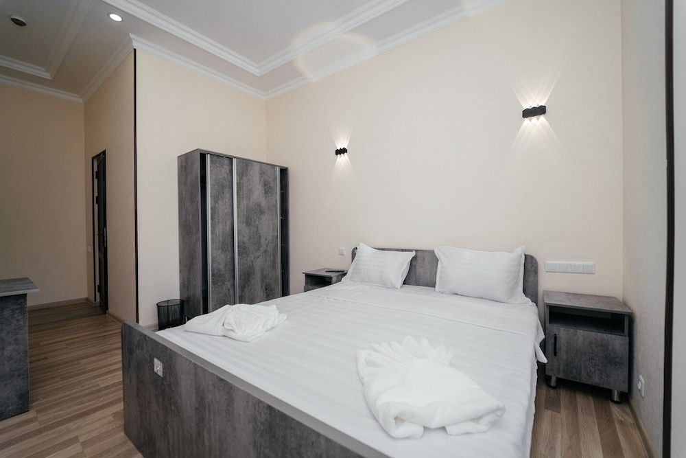 ZAAL 2