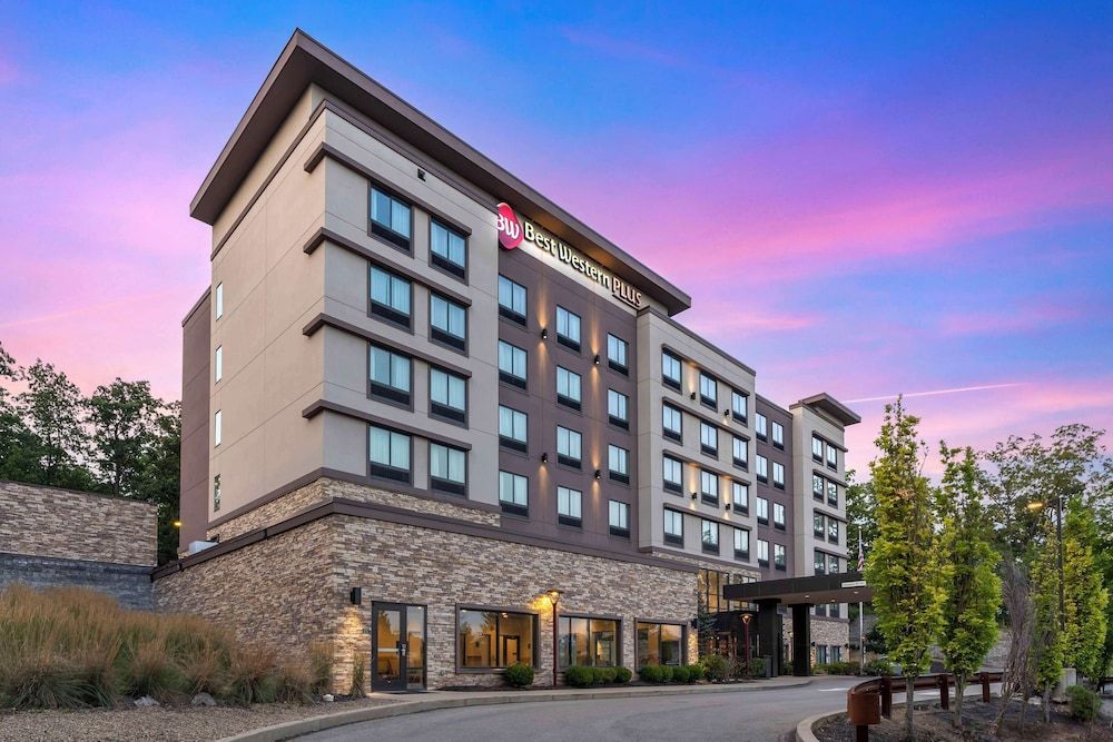 Best Western Plus Cranberry-Pittsburgh North 1