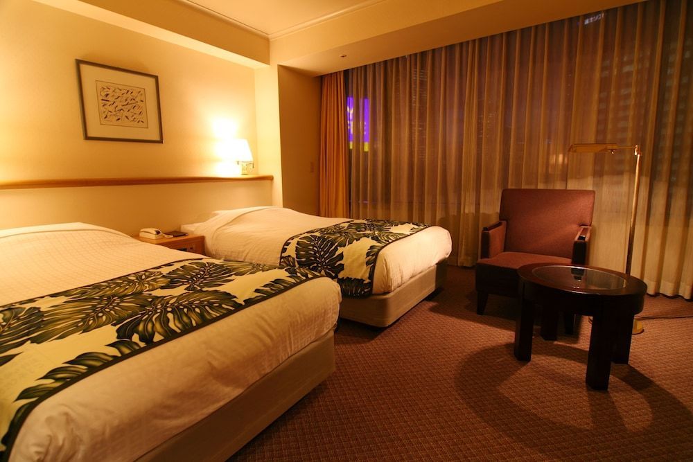 Breezbay Hotel Resort and Spa 1