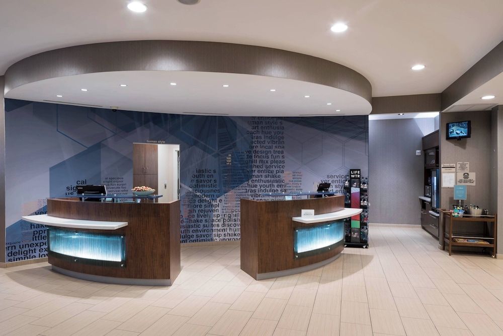 SpringHill Suites Alexandria Southwest 2