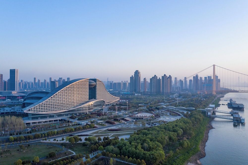 InterContinental Wuhan by IHG 1