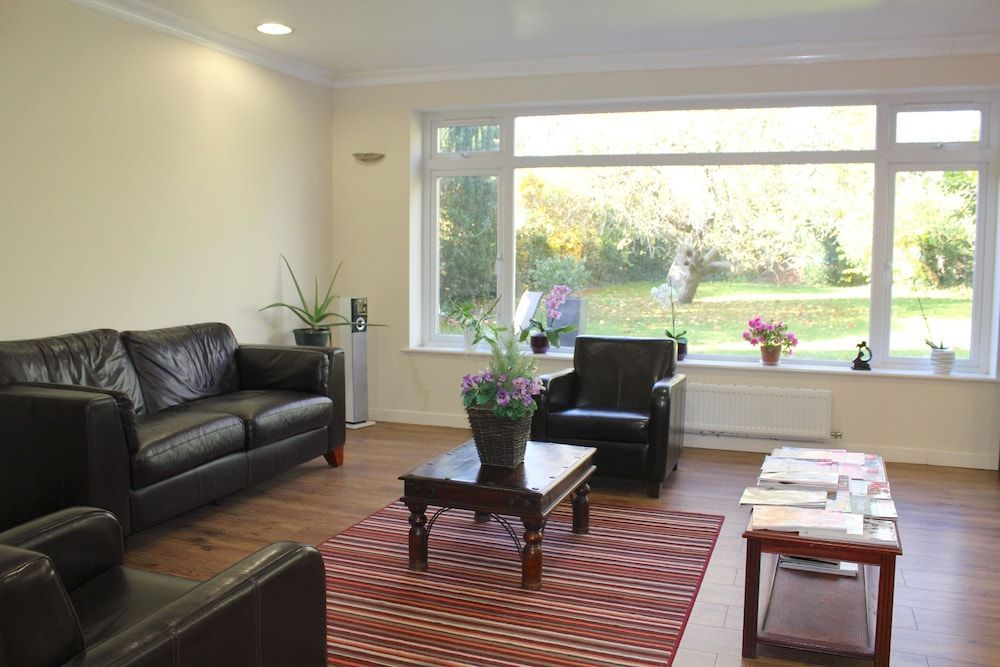 The Dial House Guest House 1