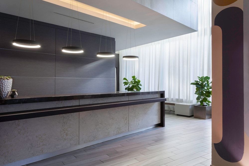 AC Hotel by Marriott Miami Beach 2