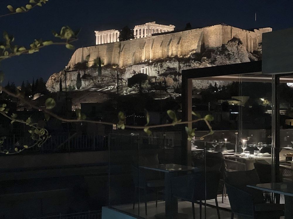 Anthology of Athens, The Leading Hotels of the World 1