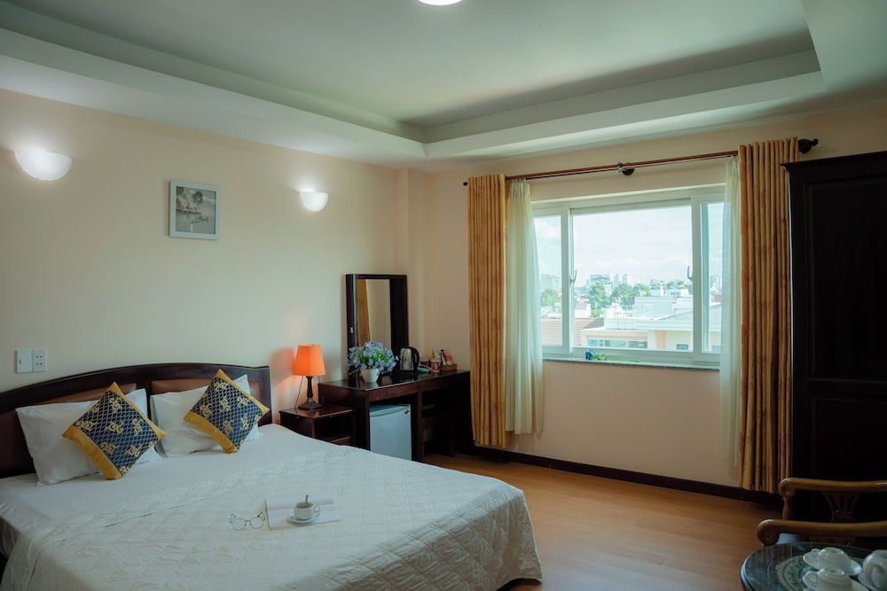 Duc Minh Saigon Airport Hotel 1
