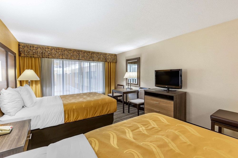 Quality Inn & Suites - Greensboro-High Point 1