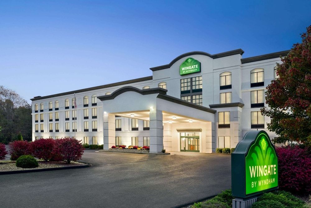 Wingate by Wyndham Bridgeport Clarksburg 1