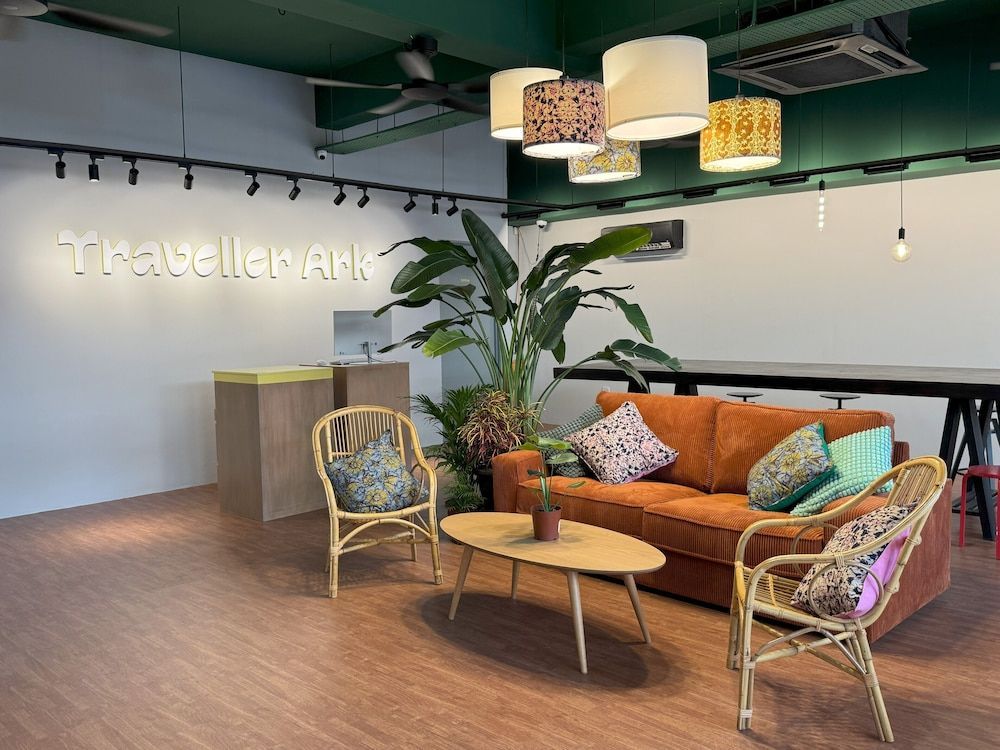 Traveller Ark Hotel and Bunks 2