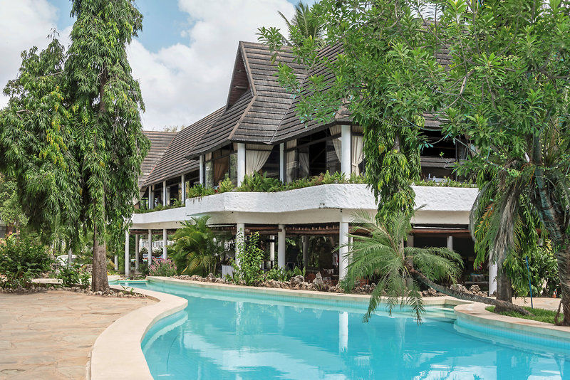 Hôtel Travellers Club 2