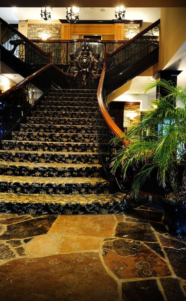 Stone Mill Inn 1