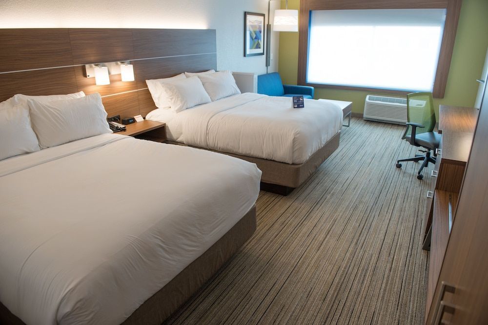Holiday Inn Express & Suites LOUISVILLE N - JEFFERSONVILLE by IHG 2
