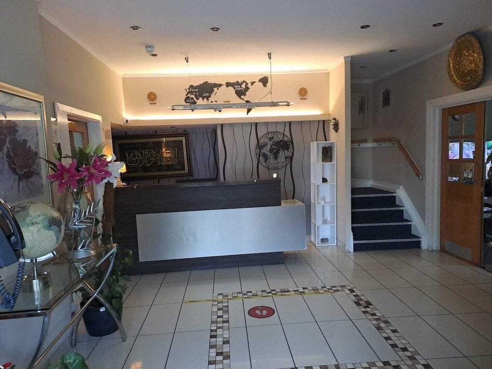 Park Crescent Hotel 1