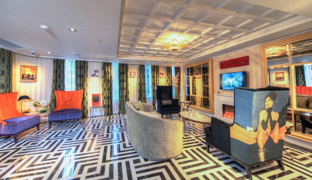 Hotel Madera Hollywood 2