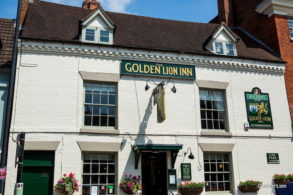 The Golden Lion Inn 1