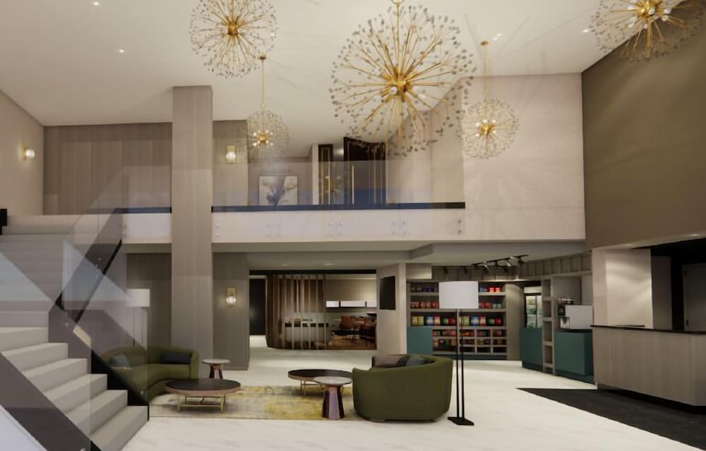 Hotel Kelowna & Conference Centre 2