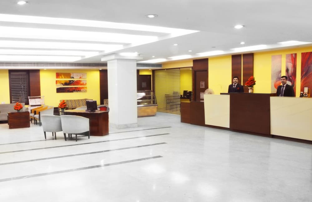 Ashraya International Hotel 2