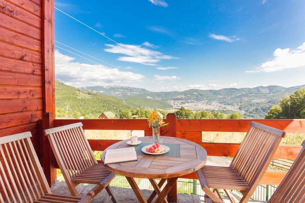 Hotel & Resort Gacka 1