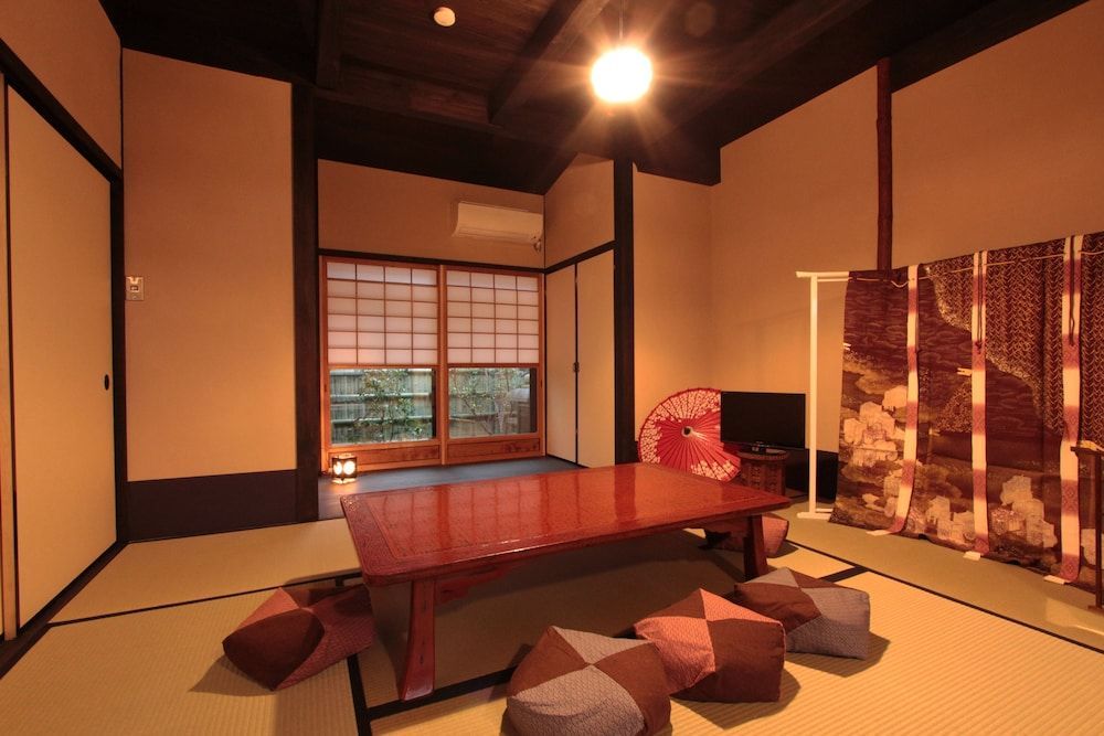 Brian Private Machiya in Higashiyama 1