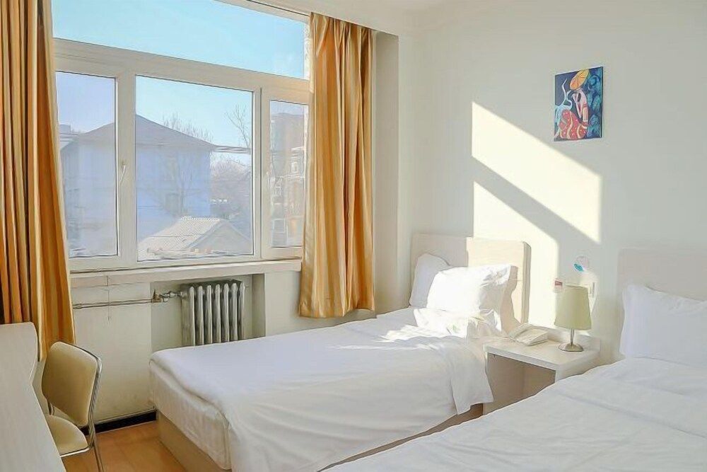 Beijing Zhonggong Hotel 1
