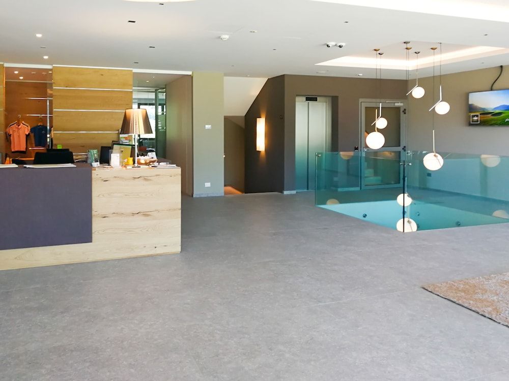 The Lodge Sporthotel - Golfclub Eppan 2