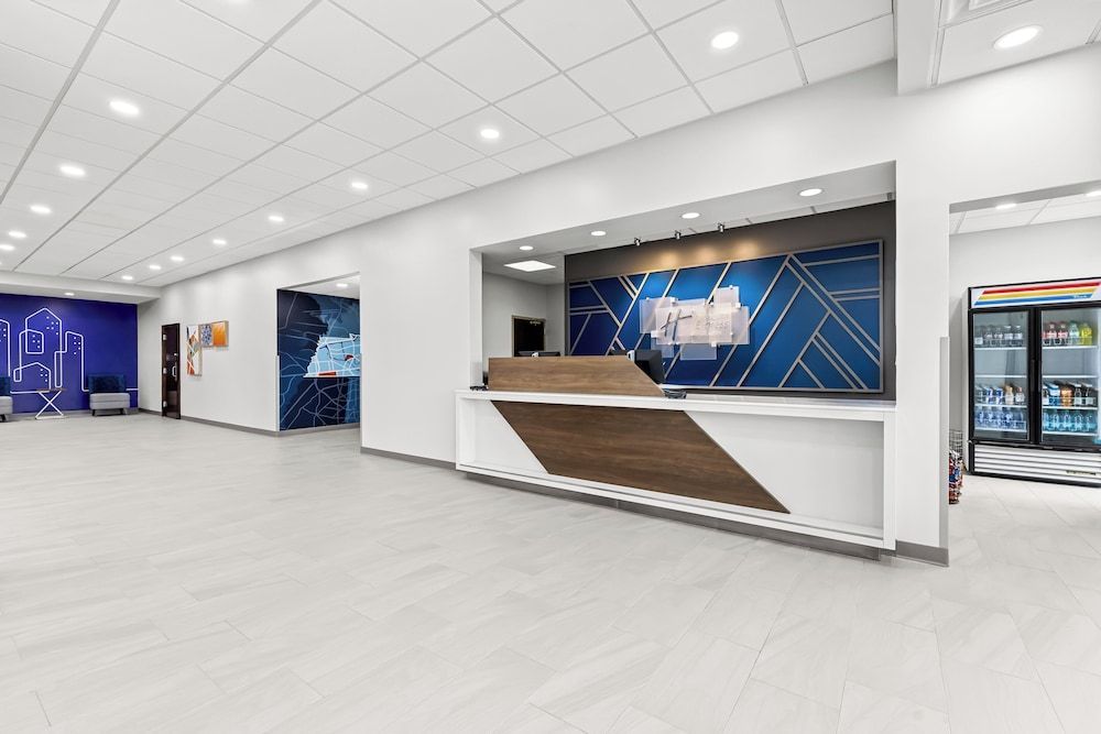 Holiday Inn Express NASHVILLE-HENDERSONVILLE by IHG 2