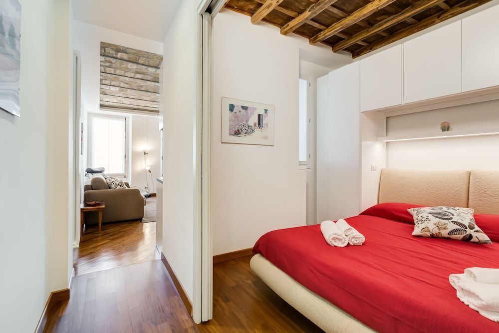 Piazza Navona-Coronari House 2