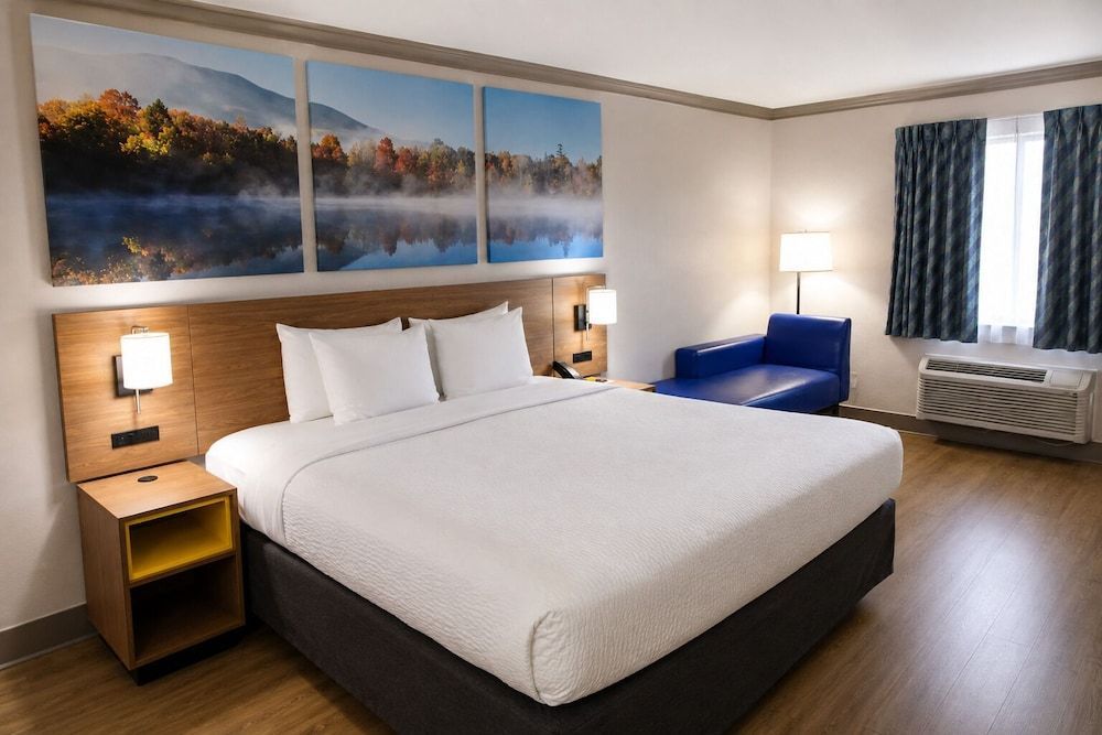Days Inn by Wyndham Forrest City I 40 2