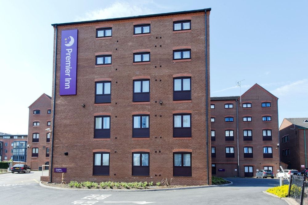 Premier Inn Birmingham Cc Bridge Street 1