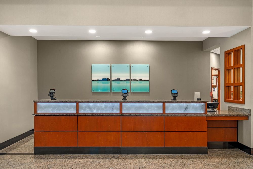 Drury Inn & Suites Fort Myers Airport FGCU 2