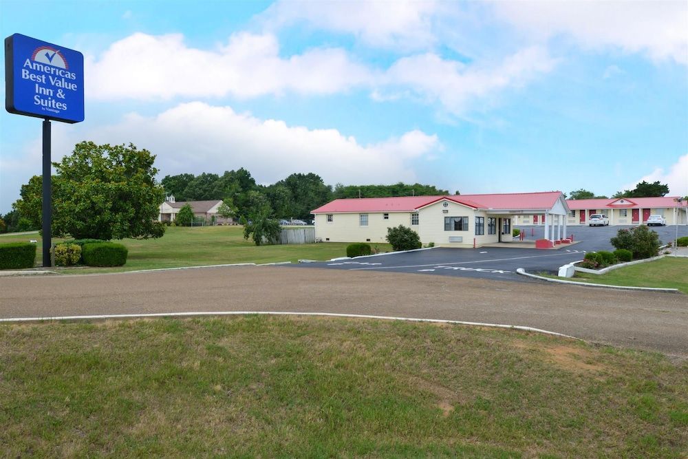 Americas Best Value Inn Wildersville 1