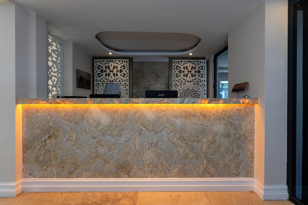 PORTO AZUL OTEL 2