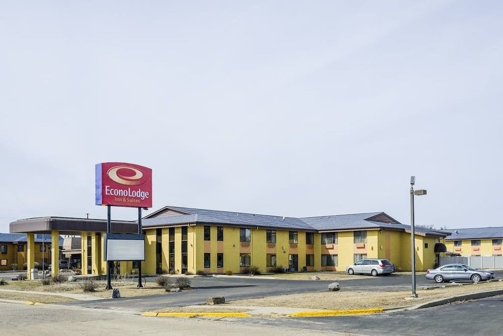 Econo Lodge Inn & Suites Wisconsin Dells 1