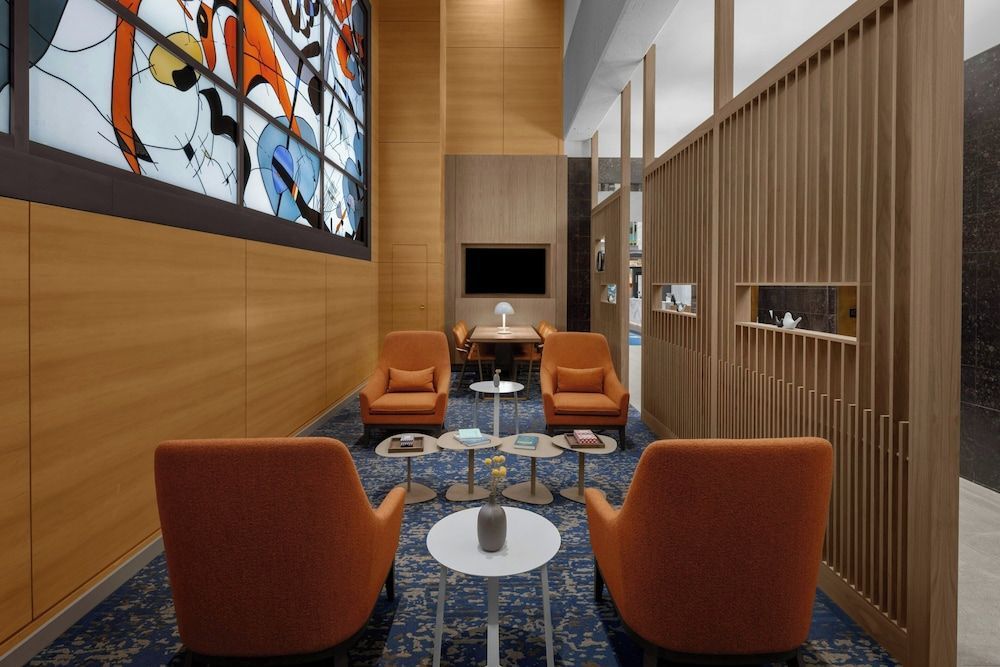 Element by Marriott Calgary Downtown 2