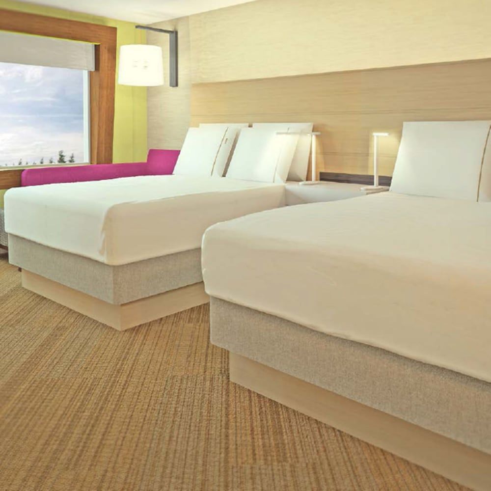 Holiday Inn Express & Suites STERLING HEIGHTS-DETROIT AREA by IHG 2