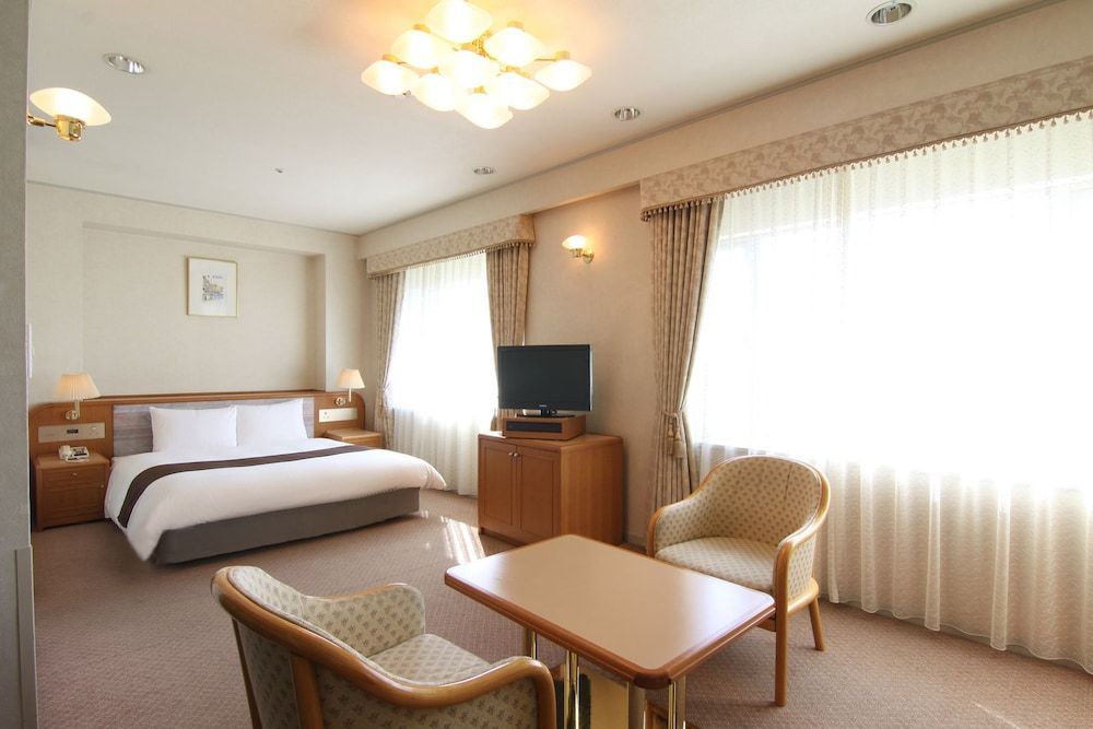 Hotel Green Tower Makuhari 2