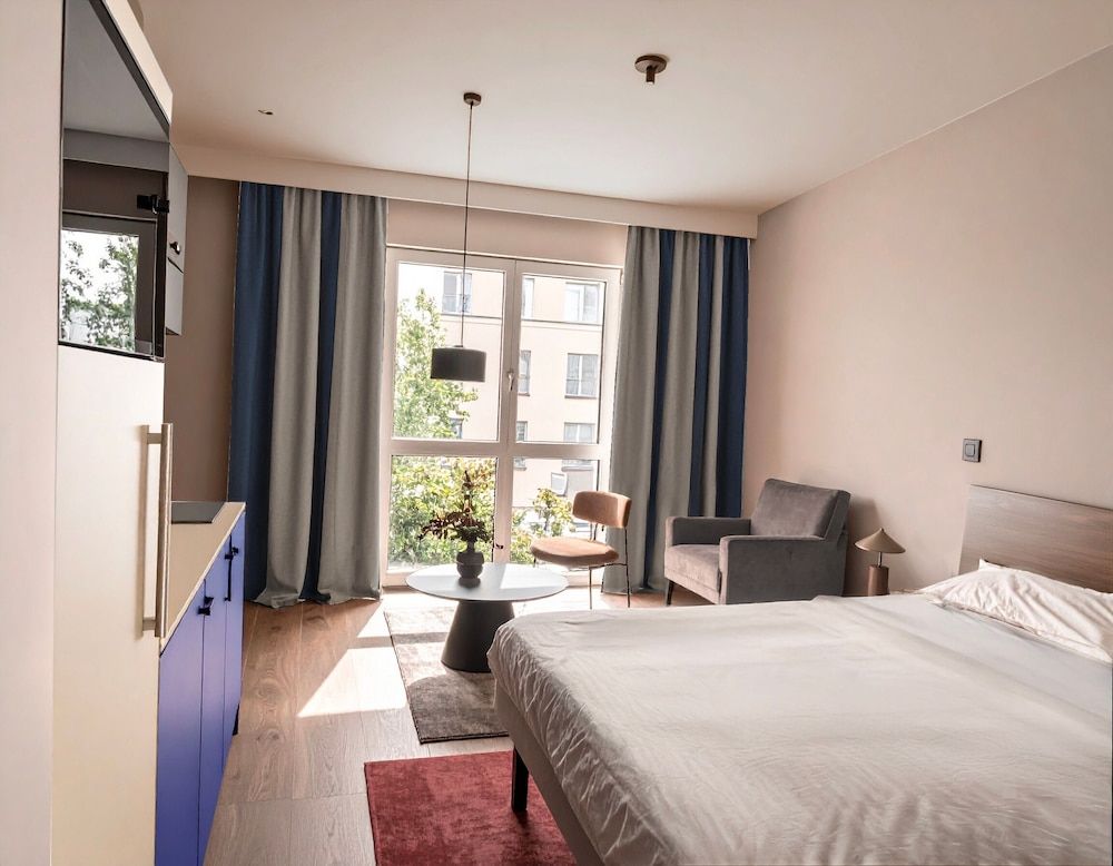 Harvey Chartres — Résidence lifestyle 4 , Restaurant, Bien-Être, Sport & Déconnexion 1