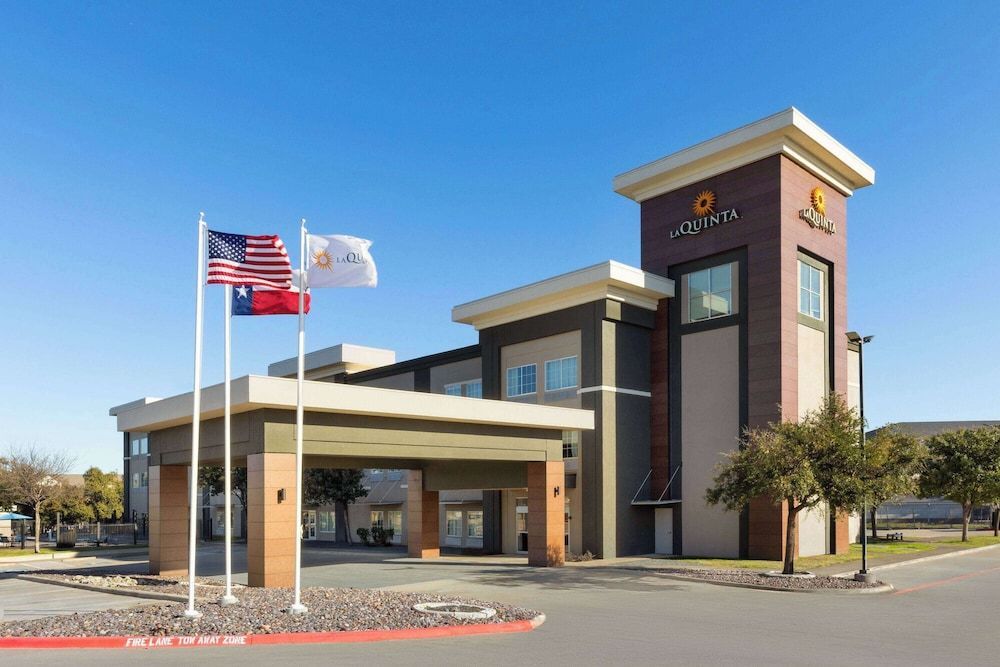 La Quinta by Wyndham Austin NW/Lakeline Mall 1