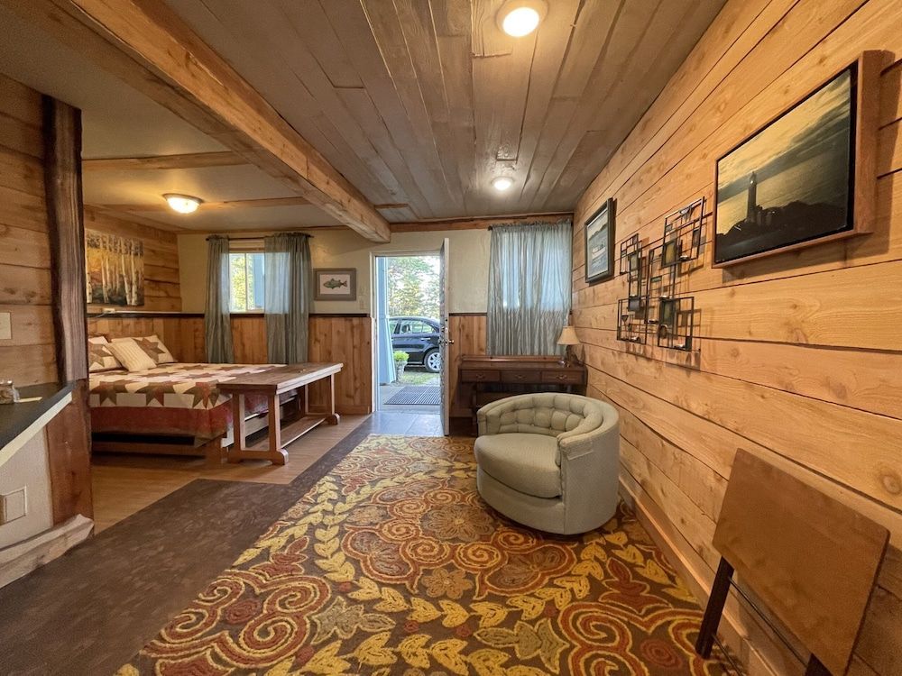 Bayshore RV Park & Guest Suites 2