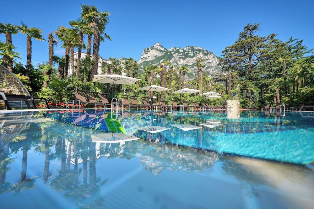 Parc Hotel Flora S 1
